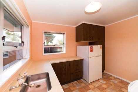 Photo of property in 718a Pioneer Highway, Takaro, Palmerston North, 4412