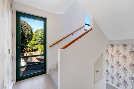 Photo of property in 3b Laing Cove, Havelock North, 4130