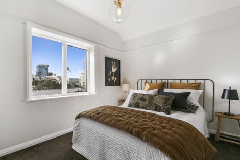 Photo of property in 323 The Terrace, Te Aro, Wellington, 6011