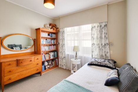 Photo of property in 4 Morgan Avenue, Marewa, Napier, 4110