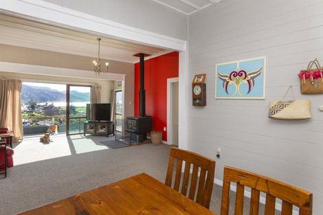 Photo of property in 26 Arthur Street, Tokomaru Bay, 4079