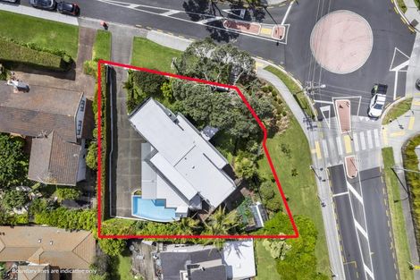 Photo of property in 3a Kowhai Road, Mairangi Bay, Auckland, 0630