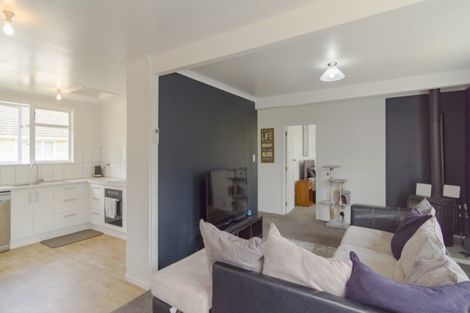 Photo of property in 21 Mackie Street, Waipukurau, 4200