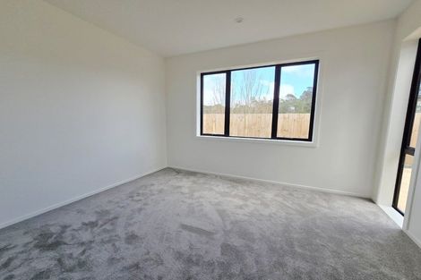 Photo of property in 41a Candia Road, Swanson, Auckland, 0614