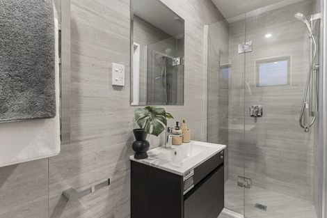 Photo of property in 64c Yeovil Road, Te Atatu Peninsula, Auckland, 0610