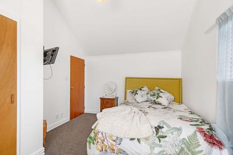 Photo of property in 19 Dahlia Street, Palmerston North, 4410