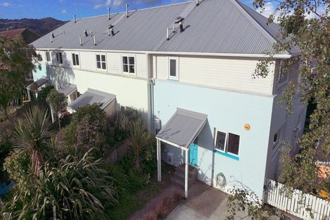 Photo of property in 35 Hawkins Street, Waiwhetu, Lower Hutt, 5010
