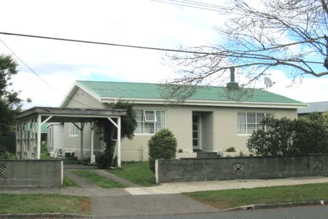 Photo of property in 160 Reynolds Street, Taita, Lower Hutt, 5011