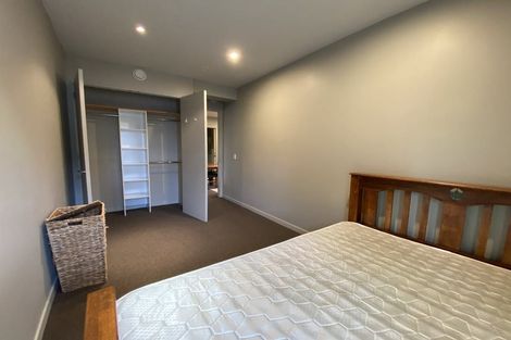 Photo of property in 2/41 Home Street, Mount Victoria, Wellington, 6011