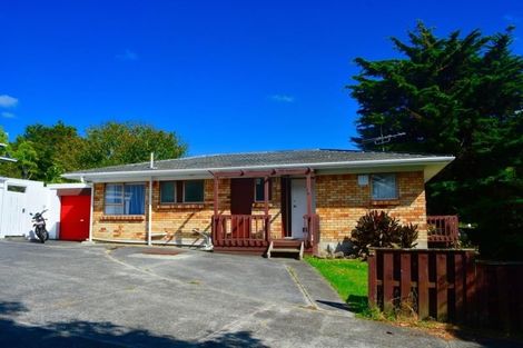 Photo of property in 1/88 Velma Road, Hillcrest, Auckland, 0627