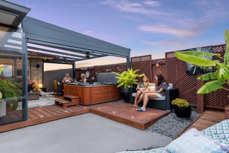 Photo of property in 32 Sabre Street, Papamoa Beach, Papamoa, 3118