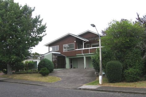 Photo of property in 25 Marywil Crescent, Hillcrest, Auckland, 0627