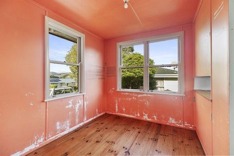 Photo of property in 38 Piko Street, Titahi Bay, Porirua, 5022