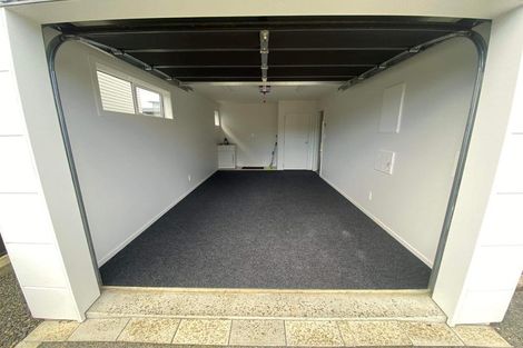 Photo of property in 28 Pateke Drive, Kenepuru, Porirua, 5022