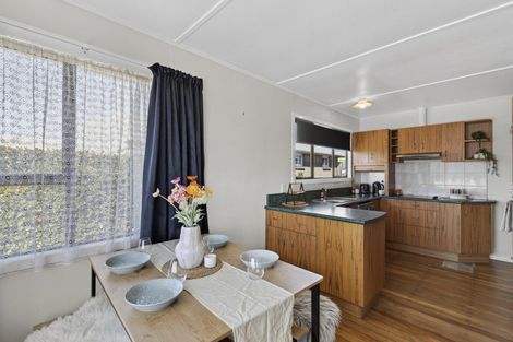 Photo of property in 25 Battiscombe Terrace, Waitara, 4320