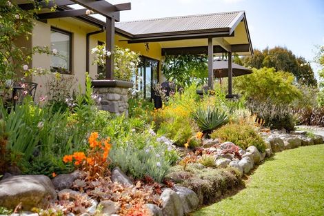 Photo of property in 56 Mickell Road, Hautere, Otaki, 5582
