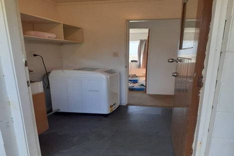 Photo of property in 1/192 Onepu Road, Lyall Bay, Wellington, 6022