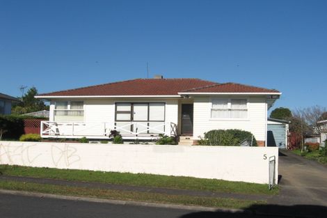 Photo of property in 5 Heybridge Street, Manurewa, Auckland, 2102