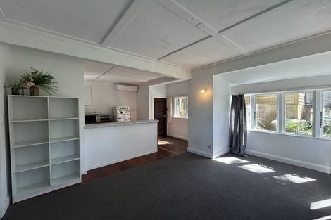 Photo of property in 19 Hadfield Terrace, Kelburn, Wellington, 6012