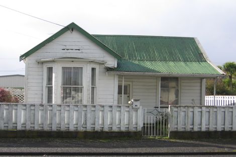 Photo of property in 28 Villa Street, Masterton, 5810