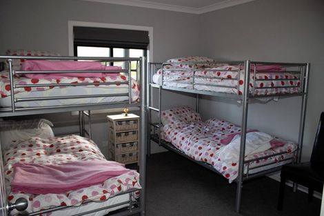 Photo of property in 21 Sunset Parade, Kai Iwi, Whanganui, 4574