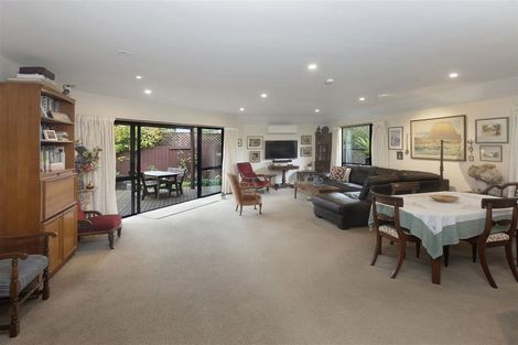 Photo of property in 1/204 Greers Road, Bryndwr, Christchurch, 8053