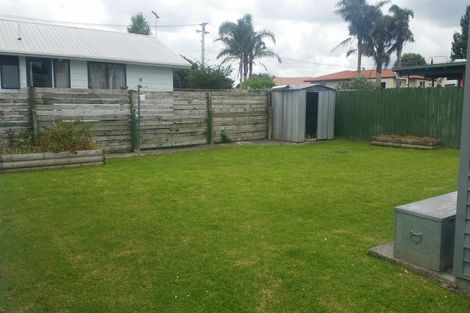 Photo of property in 24b Tironui Station Road, Papakura, 2112