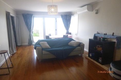 Photo of property in 7 Tatau Way, Te Atatu Peninsula, Auckland, 0610