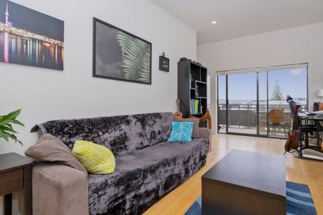 Photo of property in 27/1 Centennial Drive, Whitianga, 3510