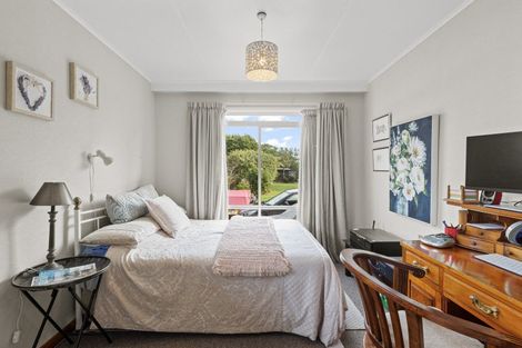 Photo of property in 15 Windsor Terrace, Feilding, 4702