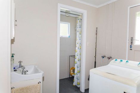 Photo of property in 28a Akitio Esplanade, Akitio, Pongaroa, 4991