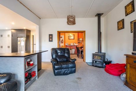 Photo of property in 71 Mckenzie Street, Geraldine, 7930