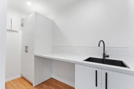 Photo of property in 9 Ruapehu Street, Castlecliff, Whanganui, 4501