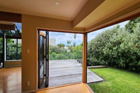 Photo of property in 5 Tiri Road, Takapuna, Auckland, 0620