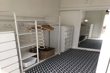 Photo of property in 17 Tanera Crescent, Brooklyn, Wellington, 6021