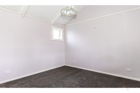 Photo of property in 10 Hillary Street, Waimate, 7924