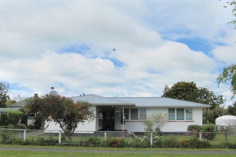 Photo of property in 48 Solander Street, Tolaga Bay, 4077