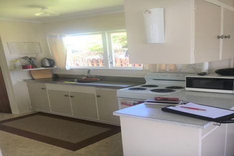 Photo of property in 1 Cotton Street, St Andrews, Hamilton, 3200