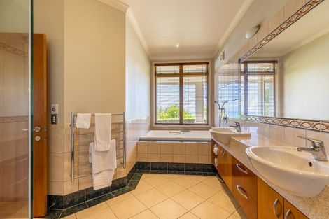 Photo of property in 71 The Cliffs, Britannia Heights, Nelson, 7010