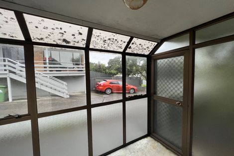 Photo of property in 1/11 Keystone Avenue, Mount Roskill, Auckland, 1041