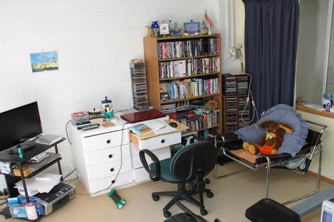 Photo of property in 2/163 Forrest Hill Road, Forrest Hill, Auckland, 0620