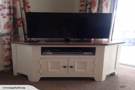 Photo of property in 1/2 Merwood Lane, Devonport, Auckland, 0624