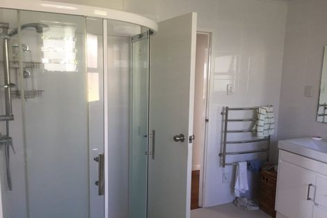 Photo of property in 2 Evergreen Crescent, Trentham, Upper Hutt, 5018