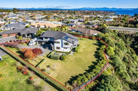 Photo of property in 19 Magnolia Rise, Waipahihi, Taupo, 3330