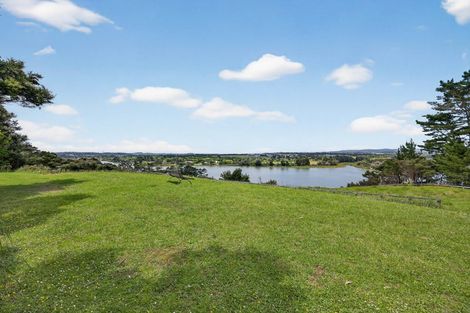 Photo of property in 23 James Paige Lane, Riverhead, Albany, 0793