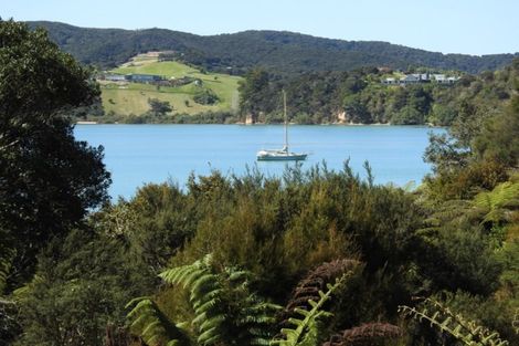 Photo of property in 16 Major Bridge Drive, Russell, 0272