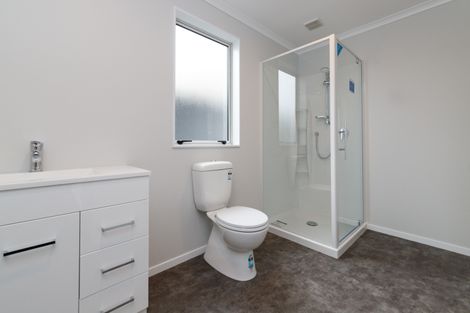 Photo of property in 2 Flint Street, Milson, Palmerston North, 4414