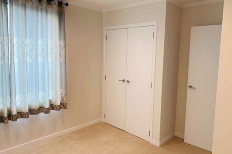 Photo of property in 10 Sacred Kingfisher Road, Hobsonville, Auckland, 0616