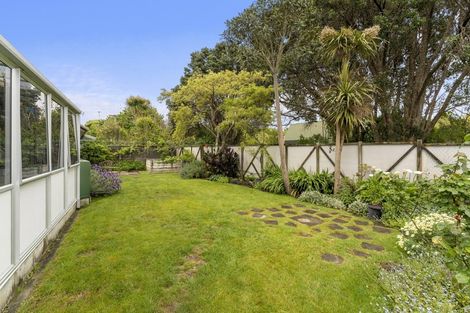 Photo of property in 89b Ngaio Road, Waikanae, 5036