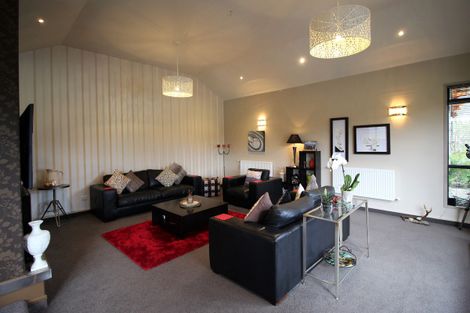 Photo of property in 37g Young Lane, Clyde, Alexandra, 9391